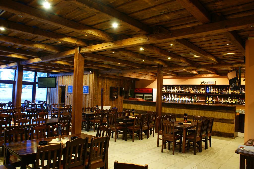 Grillbar Penzion & Restaurant Spišská Nová Ves Eksteriør billede
